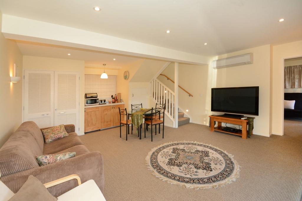 Sleep On The Steepest Street In The World! Bed & Breakfast Dunedin Exterior photo