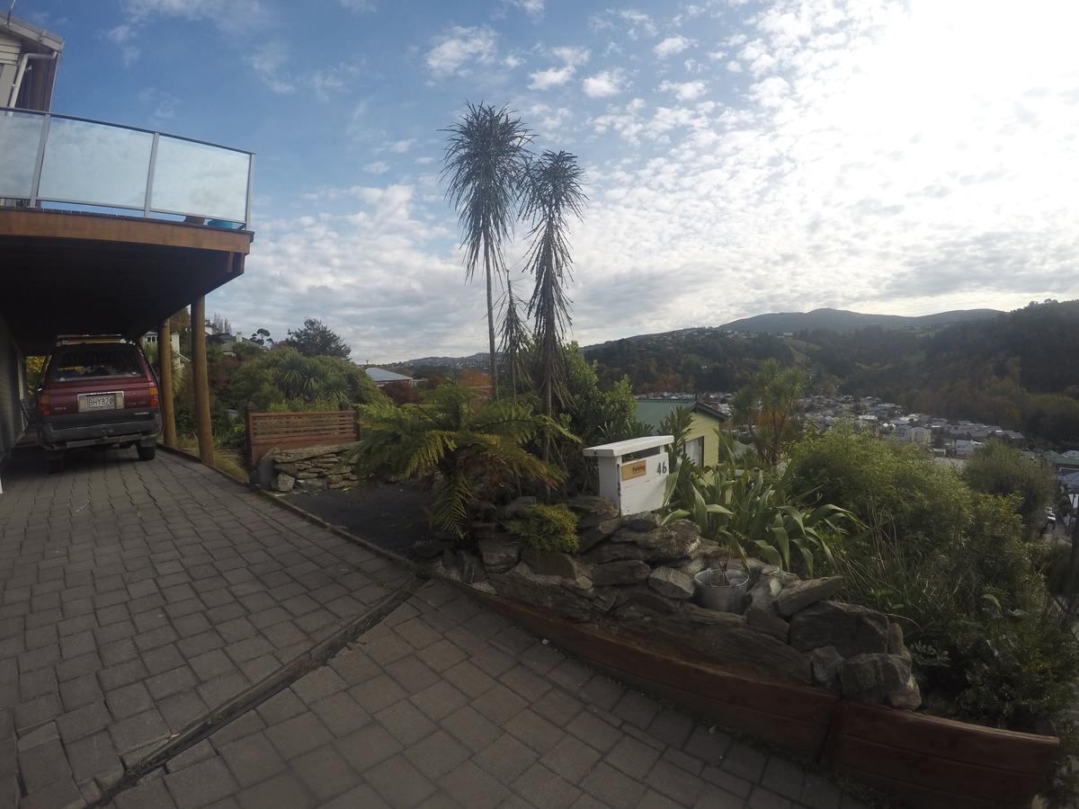 Sleep On The Steepest Street In The World! Bed & Breakfast Dunedin Exterior photo